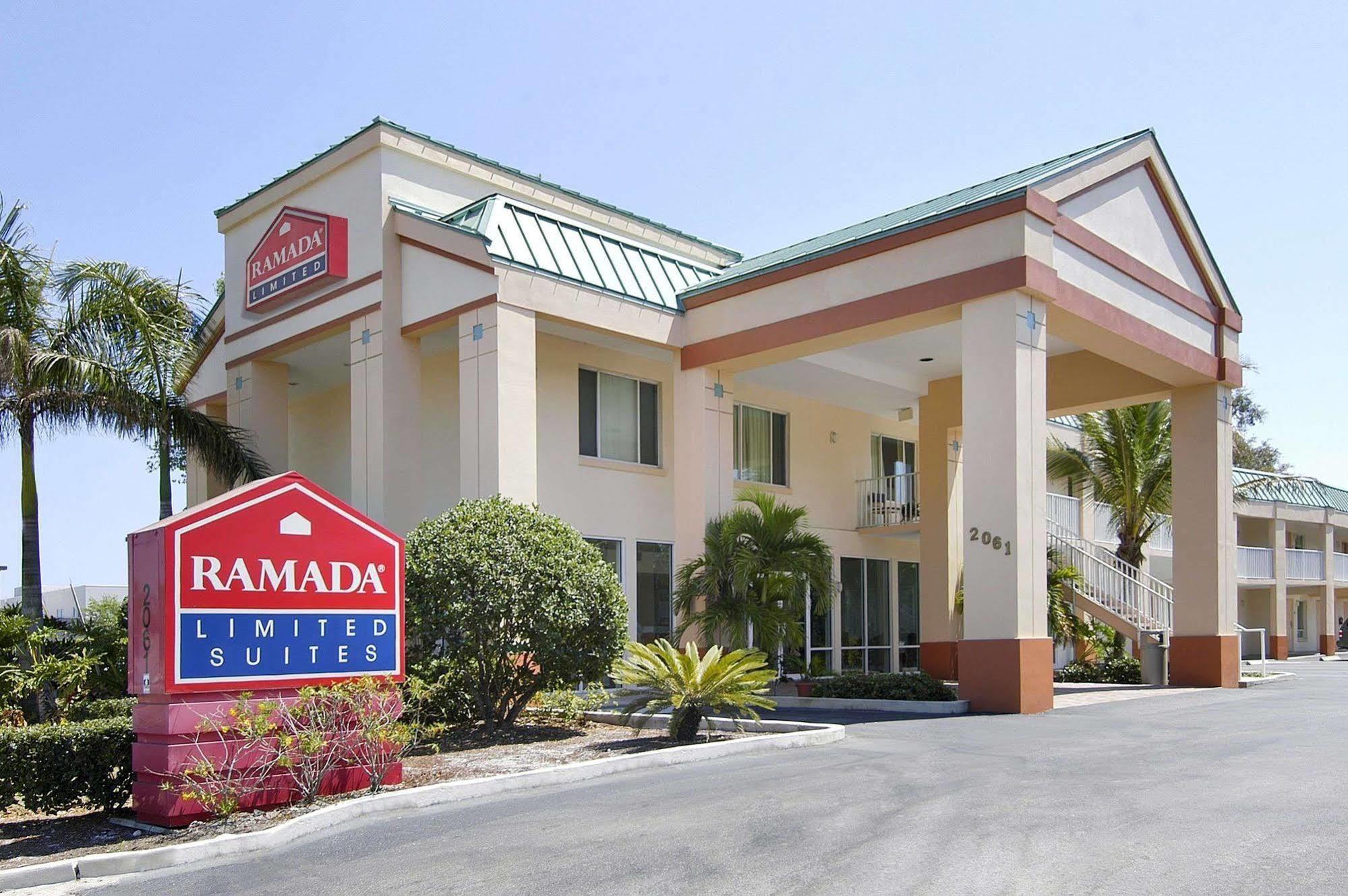 Ramada Limited Clearwater Hotel And Suites Exteriér fotografie